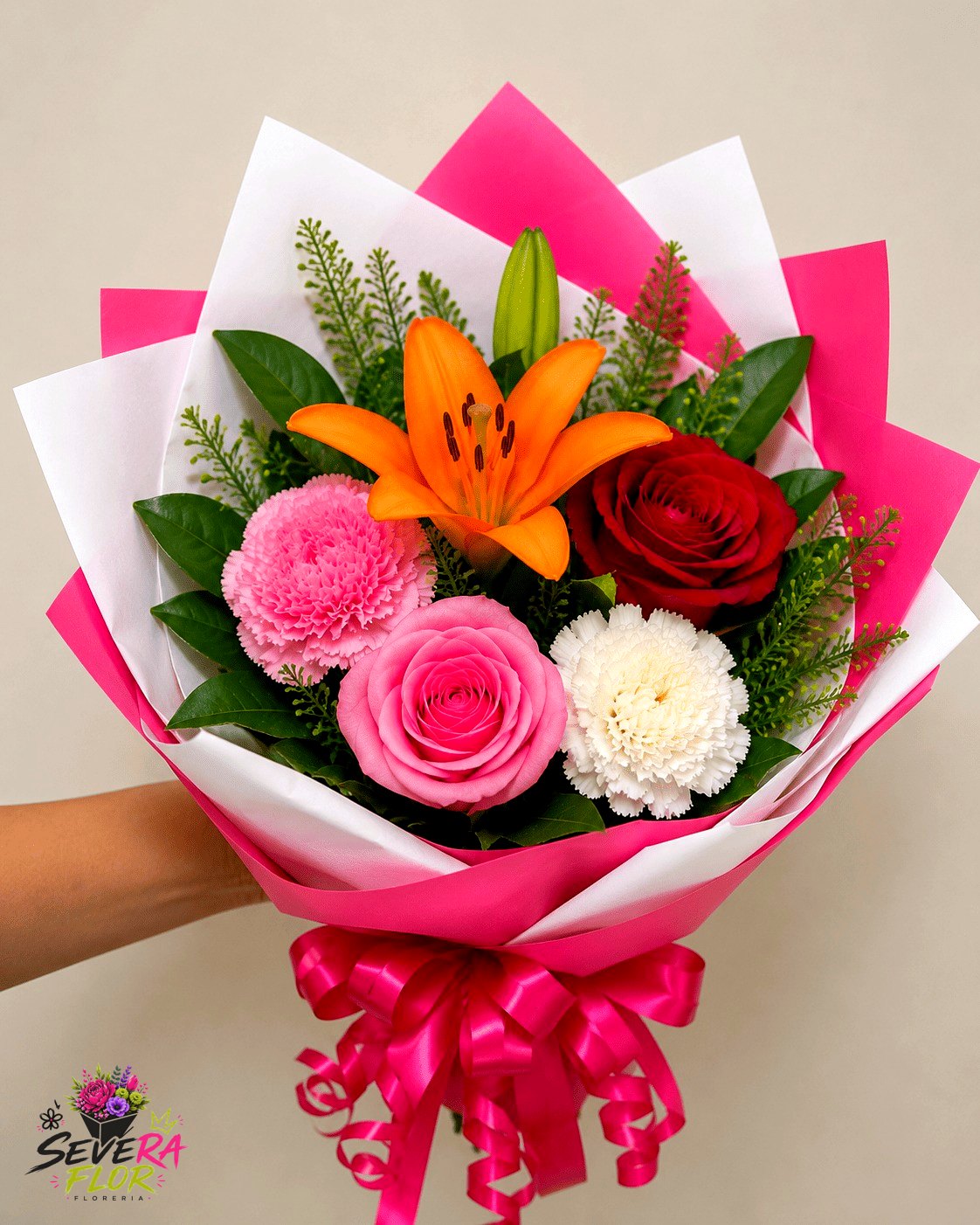Para Ella: Buquet romántico en rosa y rojo. Ramos y Buquets Severa Flor Bogotá